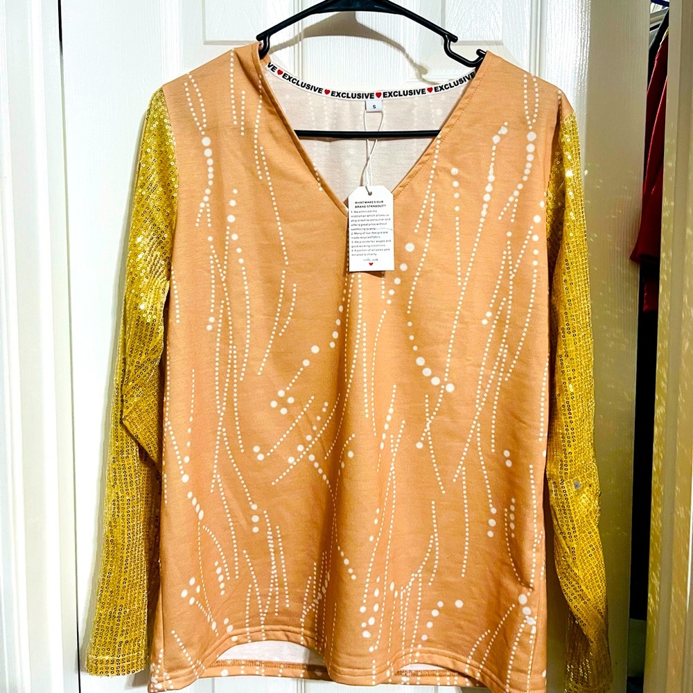 Exclusive Top, Small